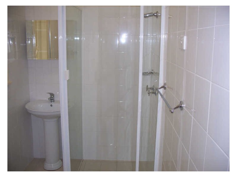 2/150-152 Glenayr Avenue, Bondi Beach NSW 2026