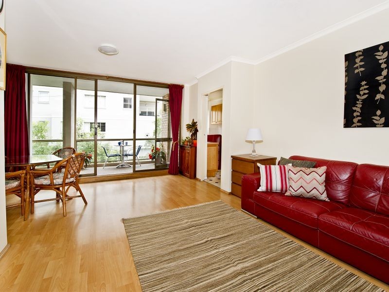 33/22-28 Penkivil Street, Bondi NSW 2026