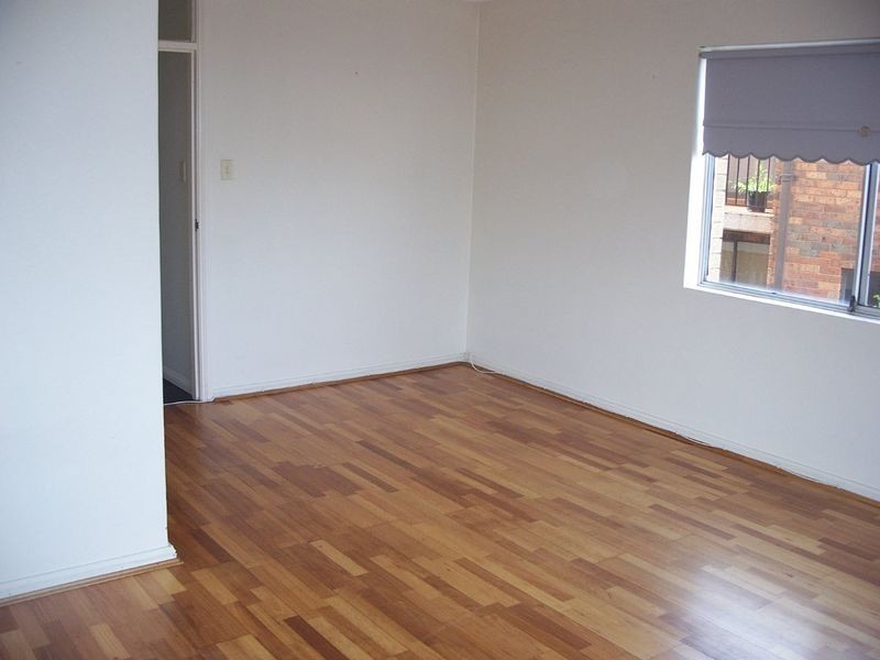 2/31 Wallis Parade, Bondi Beach NSW 2026