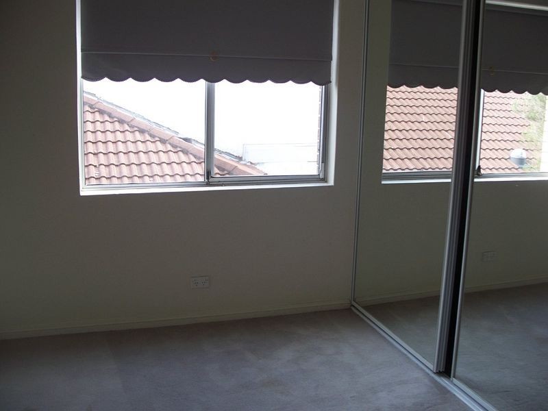 2/31 Wallis Parade, Bondi Beach NSW 2026