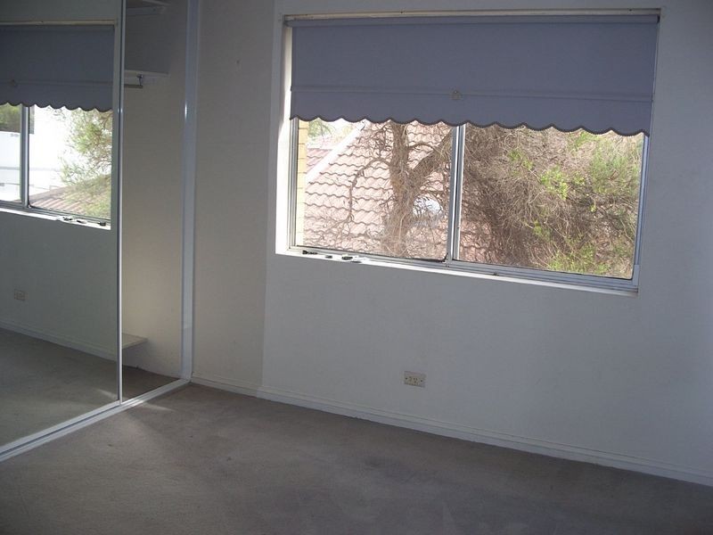 2/31 Wallis Parade, Bondi Beach NSW 2026