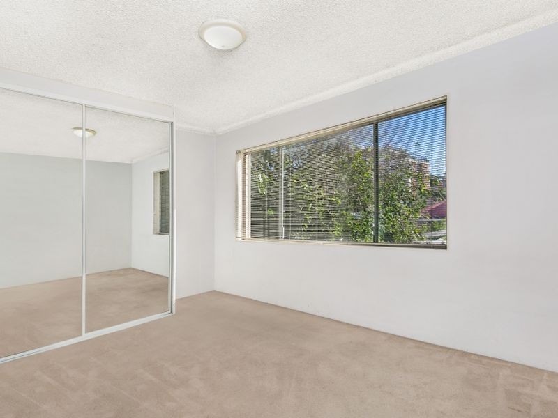 2/9 Bowral Street, Kensington NSW 2033