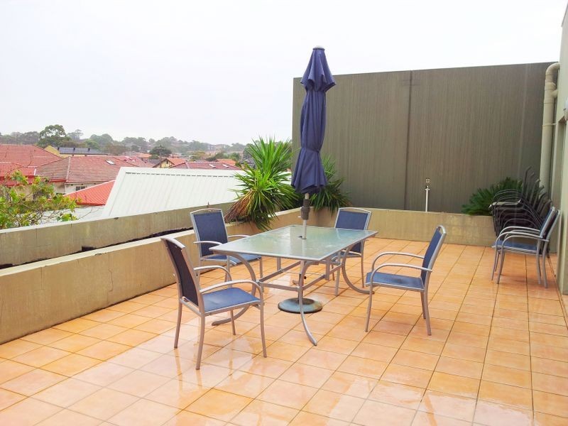 305 Princes Highway, Carlton NSW 2218