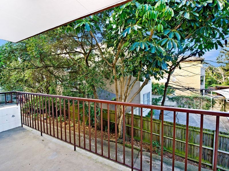 2/429 Old South Head Road, North Bondi NSW 2026