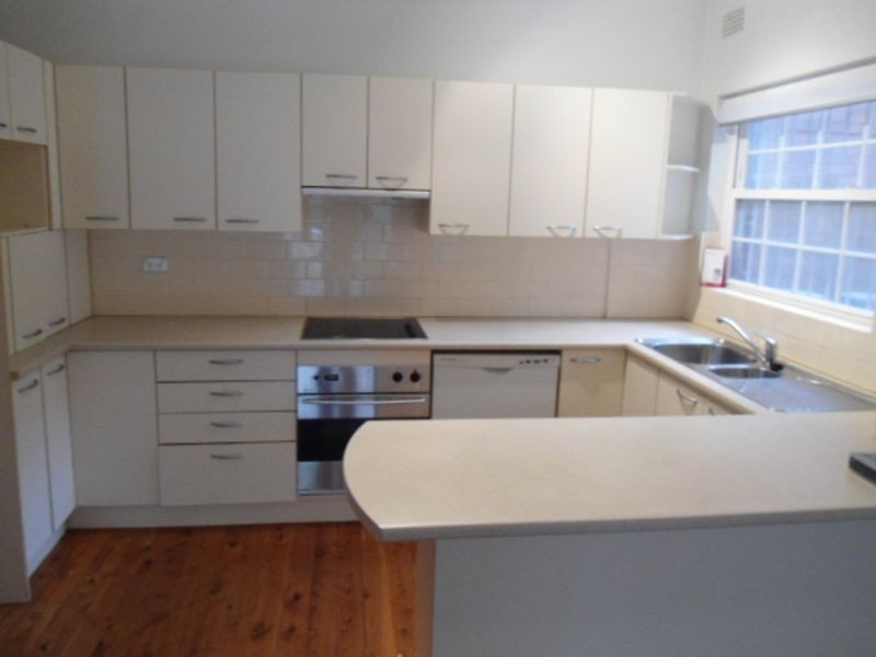 2/140 Hastings Pde, Bondi Beach NSW 2026