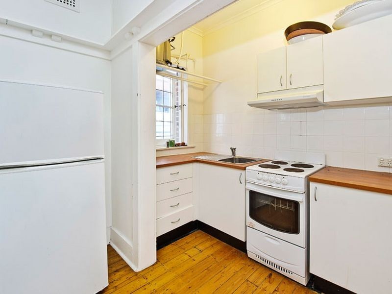 2/85 Curlewis Street, Bondi Beach NSW 2026