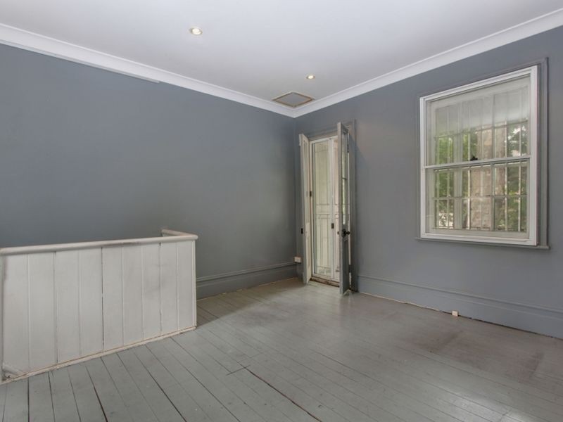 329 South Dowling Street, Darlinghurst NSW 2010