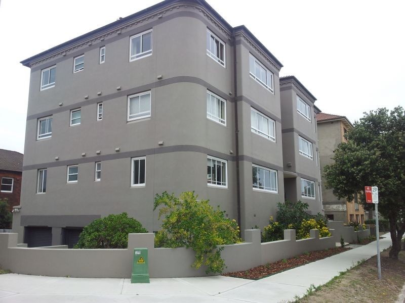 1/2 Ramsgate Avenue, Bondi Beach NSW 2026