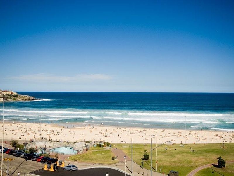 2/82 Campbell Parade, Bondi Beach NSW 2026