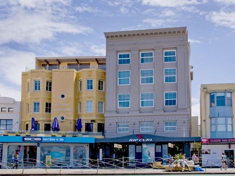 2/82 Campbell Parade, Bondi Beach NSW 2026