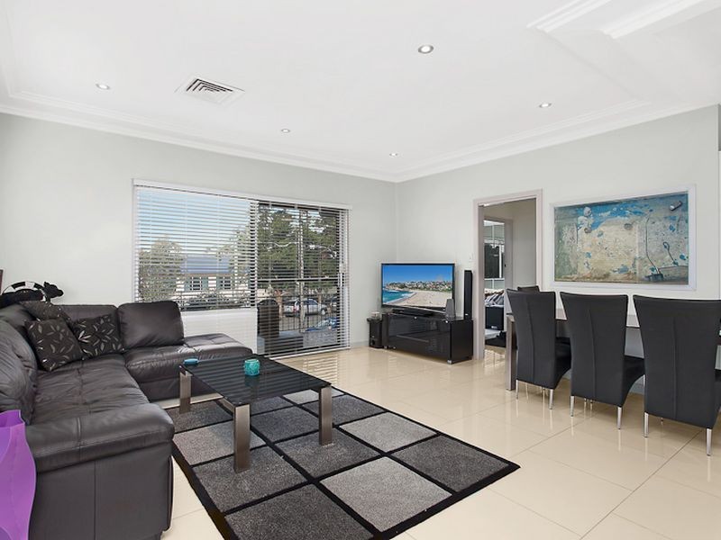 54 Stephen St, Botany NSW 2019