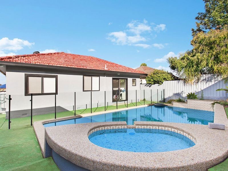 54 Stephen St, Botany NSW 2019