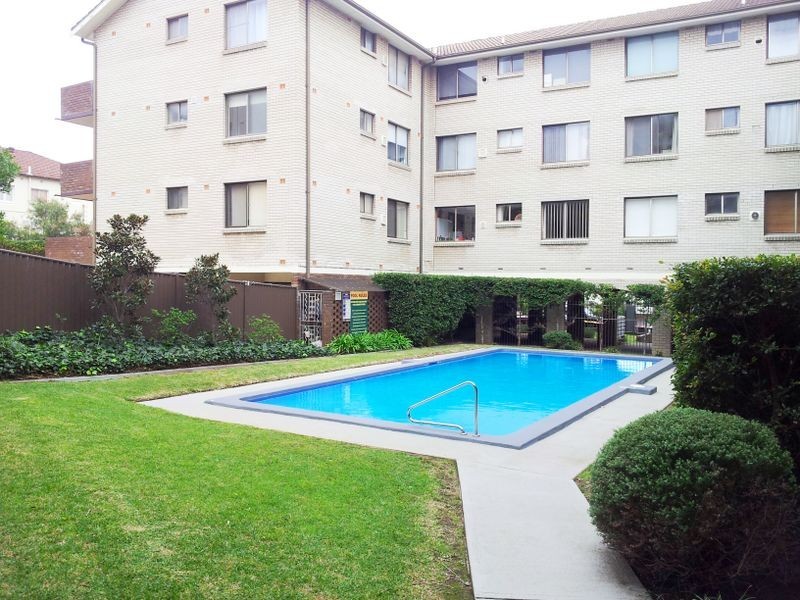 18/17-23 Wallis Pde, Bondi Beach NSW 2026