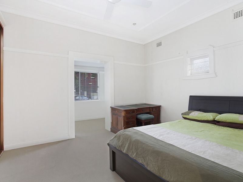 49 Oakley Road, Bondi NSW 2026