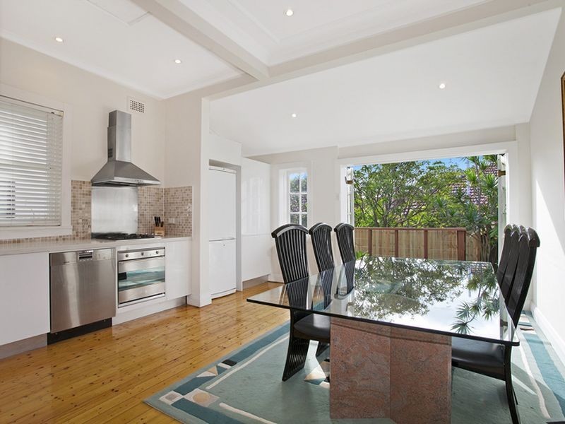 49 Oakley Road, North Bondi NSW 2026