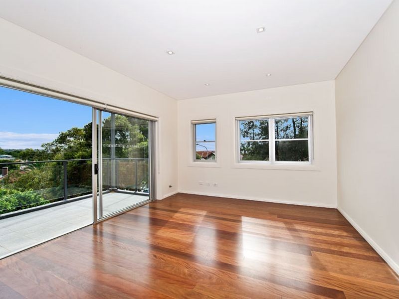 2/61 Simpson Street, Bondi Beach NSW 2026