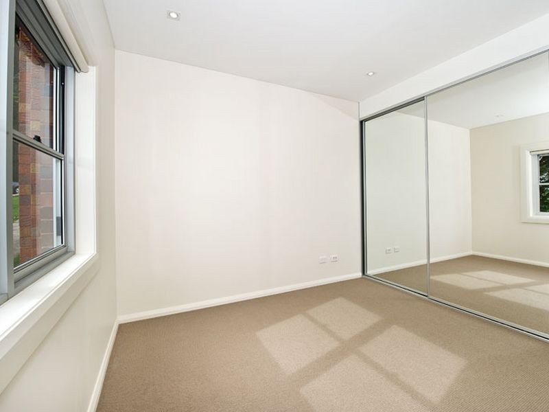 2/61 Simpson Street, Bondi Beach NSW 2026