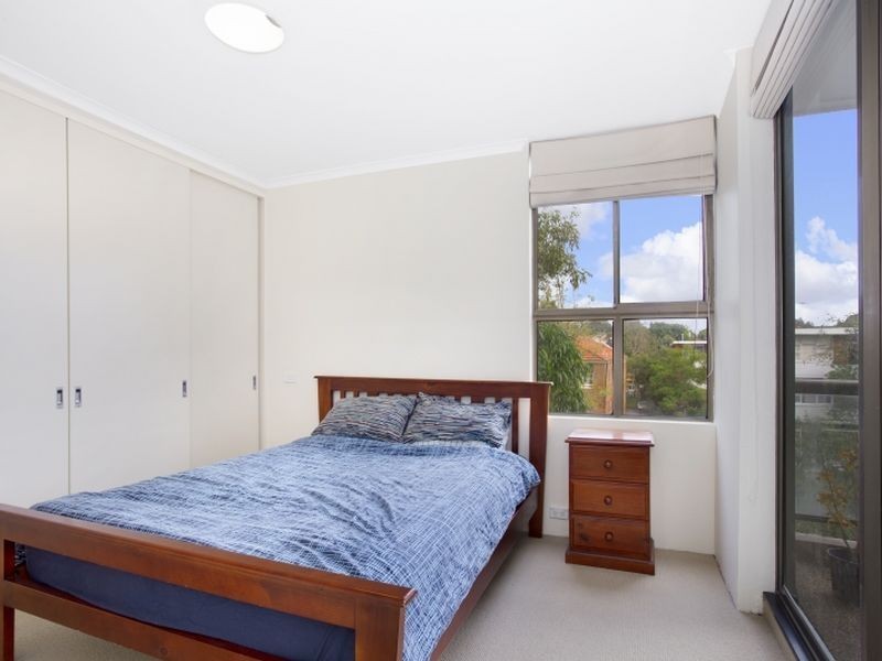 20/22-28 Penkivil Street, Bondi NSW 2026