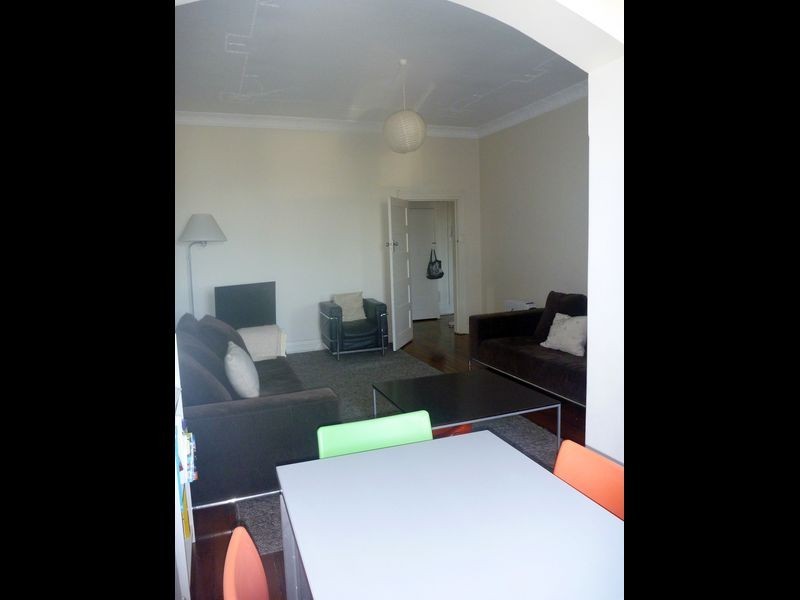 2/8A Queen St, Centennial Park NSW 2021
