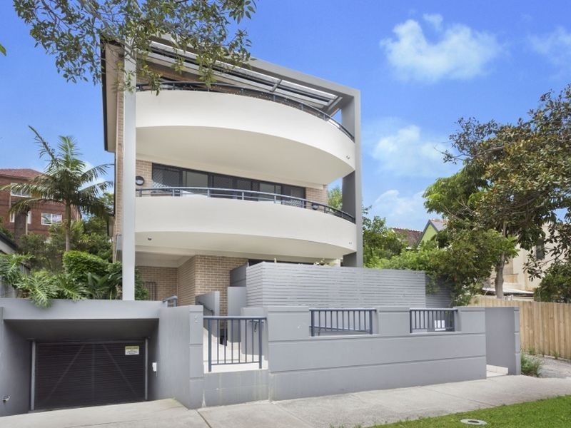 2/1-3 Bennett Street, Bondi NSW 2026