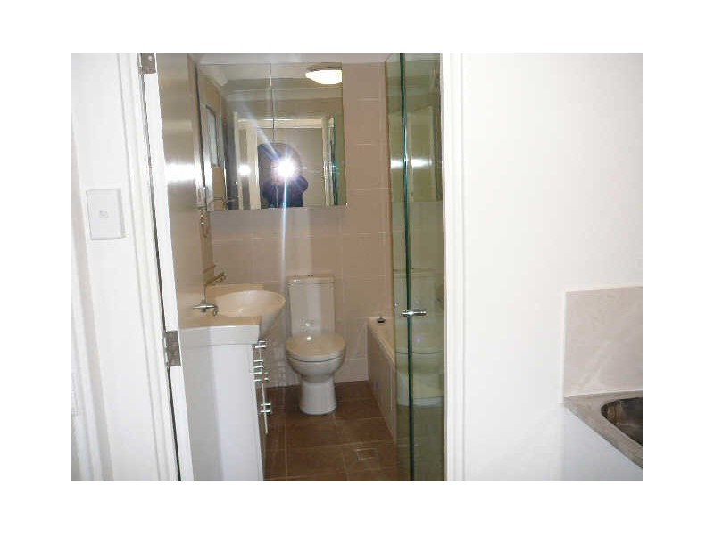 18 Glenayr Avenue, North Bondi NSW 2026