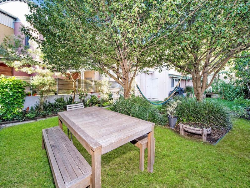 2/2 Young Street, Vaucluse NSW 2030