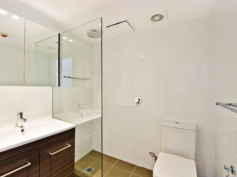 2/153 Glenayr Avenue, Bondi Beach NSW 2026