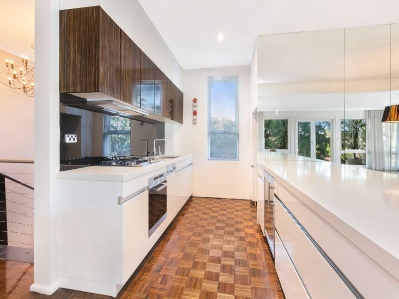 2/169 Hall Street, Bondi NSW 2026