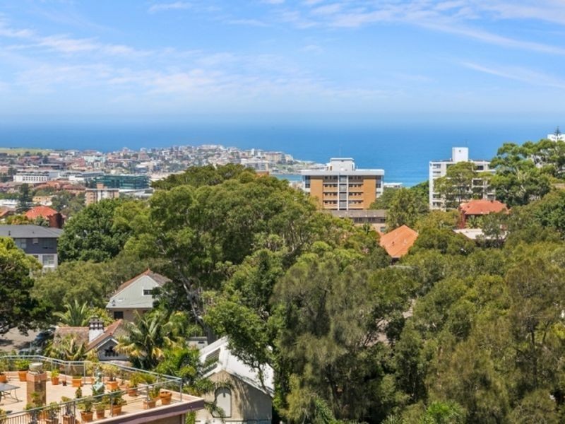 24/142 Old South Head Road, Bondi NSW 2026