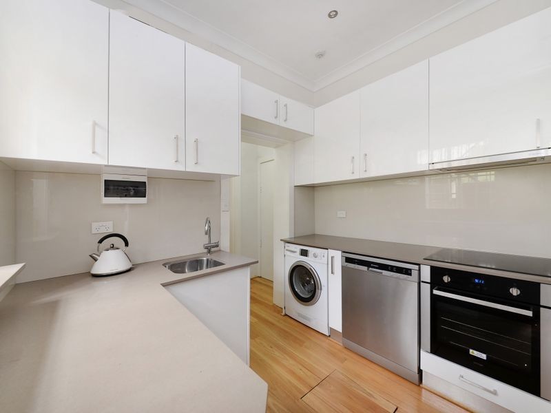 3/64 Sir Thomas Mitchell Rd, Bondi Beach NSW 2026