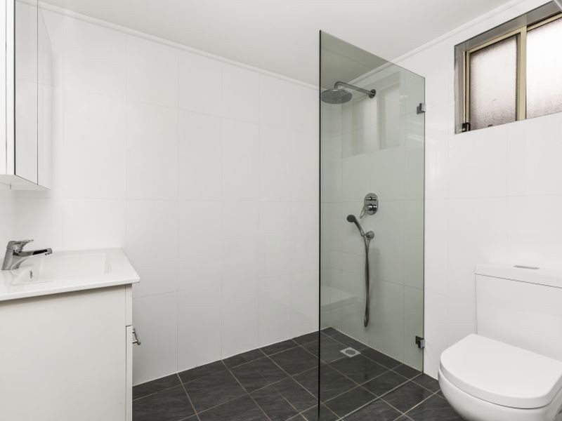 2/27 Flood Street, Bondi Junction NSW 2022