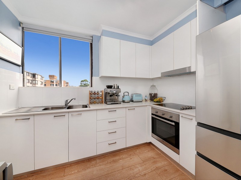 6E/10 Bligh Place, Randwick NSW 2031