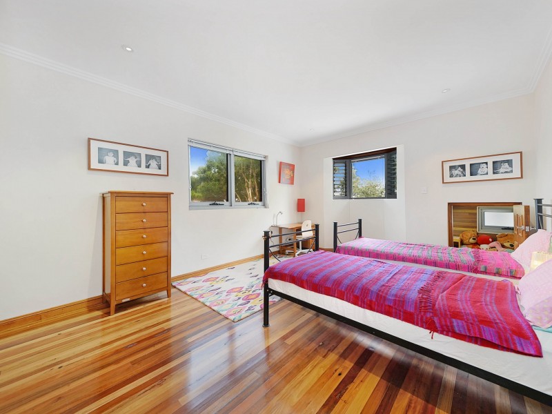 10 Folkestone Parade, Botany NSW 2019