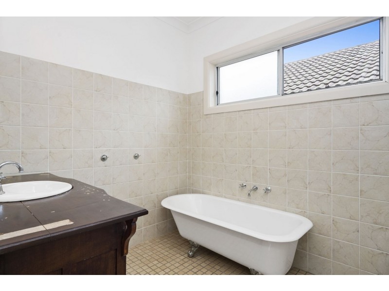 16 Brighton Boulevard, Bondi Beach NSW 2026