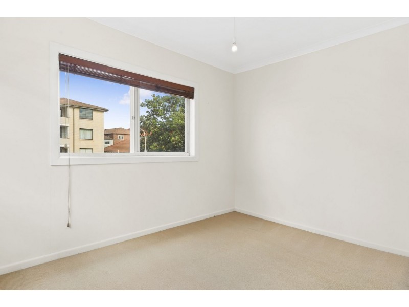 16 Brighton Boulevard, Bondi Beach NSW 2026