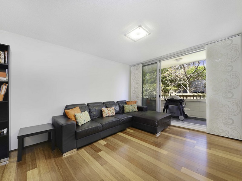 32/15 Wallis Parade, Bondi Beach NSW 2026