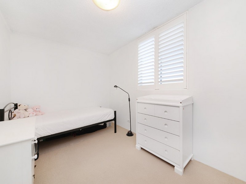 32/15 Wallis Parade, Bondi Beach NSW 2026