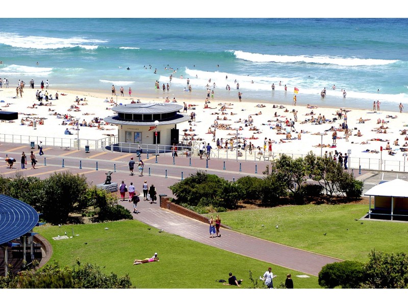 97 Glenayr Avenue, Bondi Beach NSW 2026