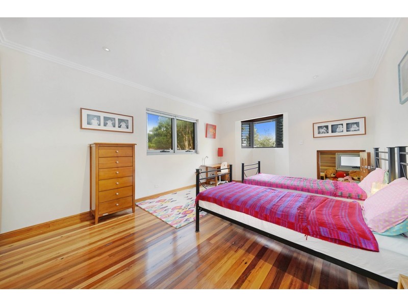 10 Folkestone Parade, Botany NSW 2019