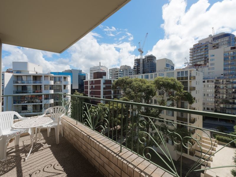 22/10-16 Llandaff Street, Bondi Junction NSW 2022