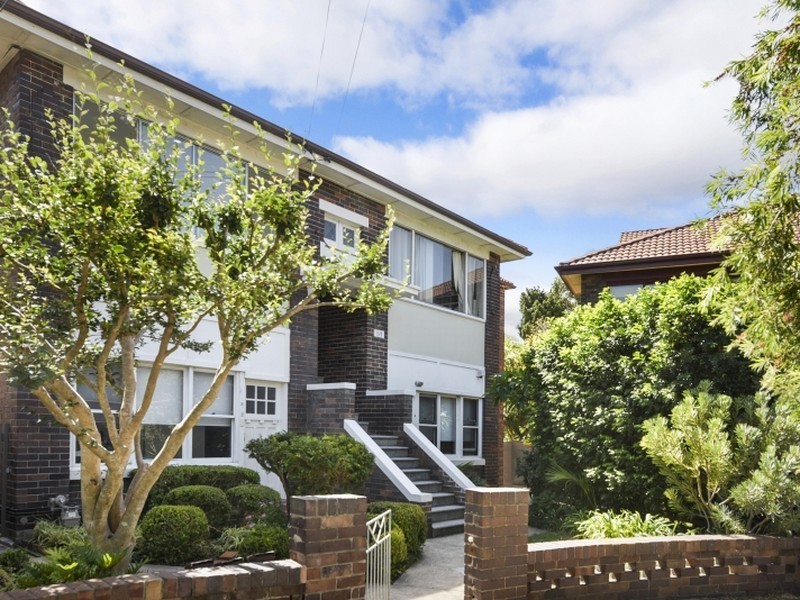 1/51 Glenayr Avenue, Bondi Beach NSW 2026