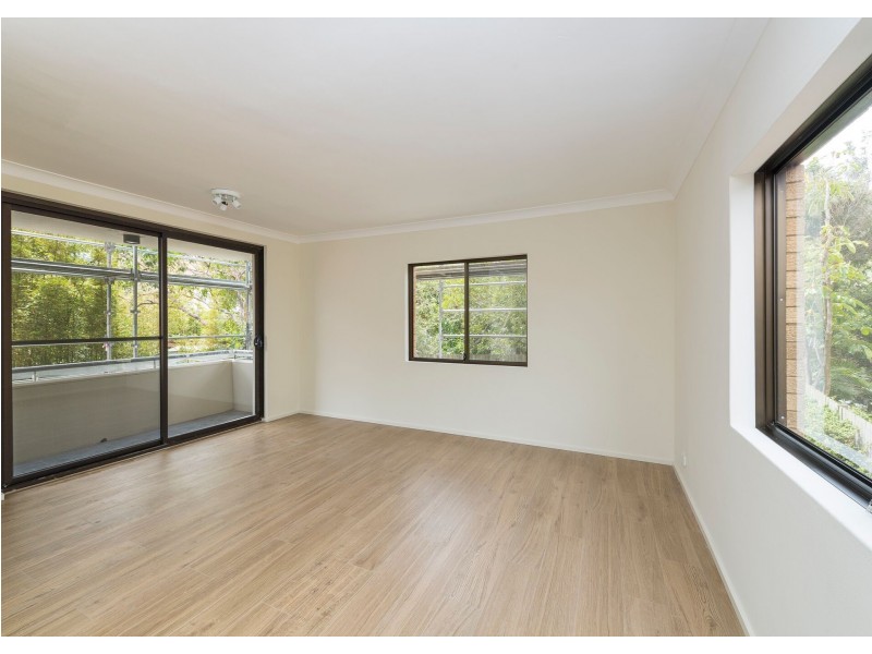 2/31 Wallis Parade, Bondi Beach NSW 2026