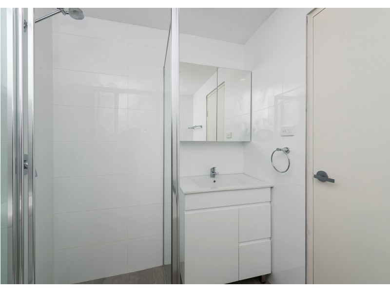 2/31 Wallis Parade, Bondi Beach NSW 2026