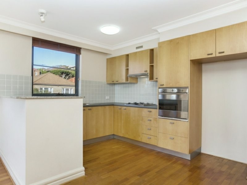 12/183 Coogee Bay Rd, Coogee NSW 2034