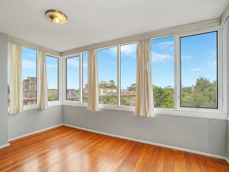 7/142 Old South Head Road, Bondi NSW 2026