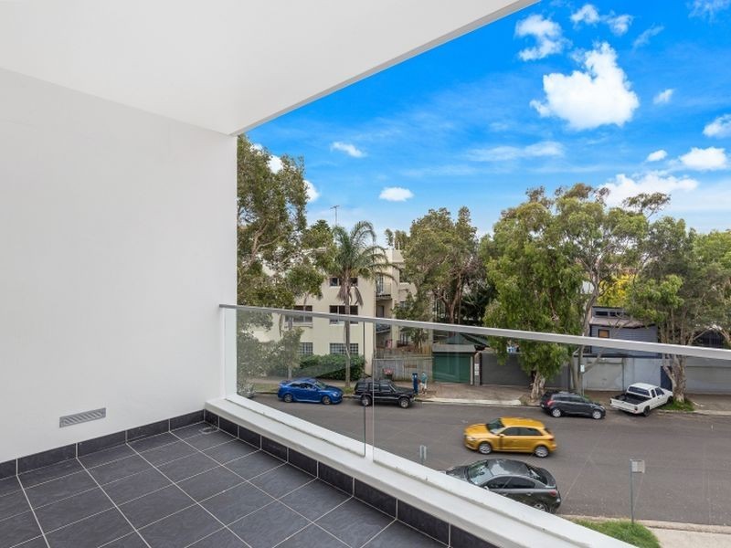 8/81 Hall Street, Bondi Beach NSW 2026