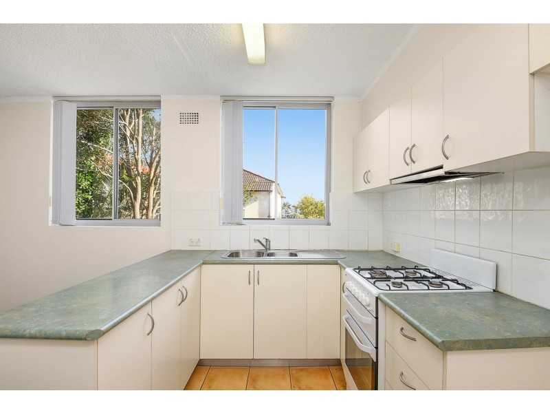 23/15 Wallis Pde, Bondi Beach NSW 2026