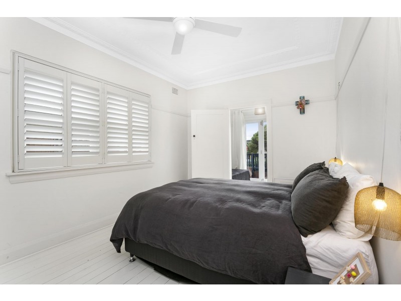 1/10 Hastings Parade, North Bondi NSW 2026