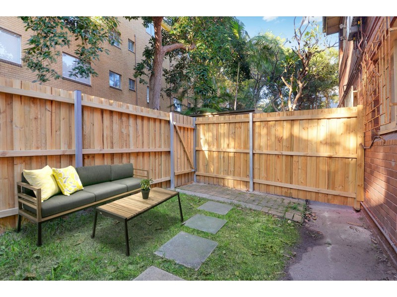 1/8 Warners Avenue, North Bondi NSW 2026