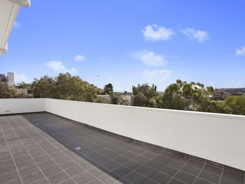 13/81 Hall Street, Bondi Beach NSW 2026